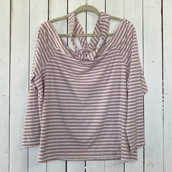 Cato Blouse - Picture 5 of 7